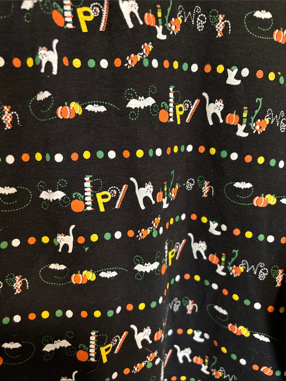 Onque Woman Black Crewneck Tunic with Multicolor Dot & Script Print